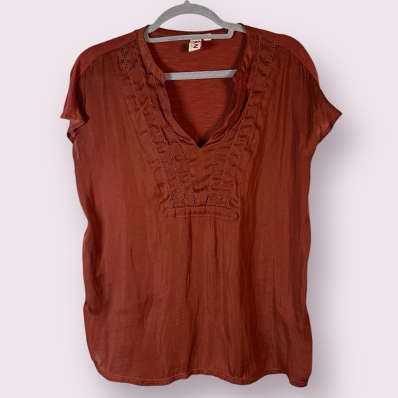 dolan Tops - Dolan from Anthropolgie Rust Orange Split VNeck Oversized Blouse XS